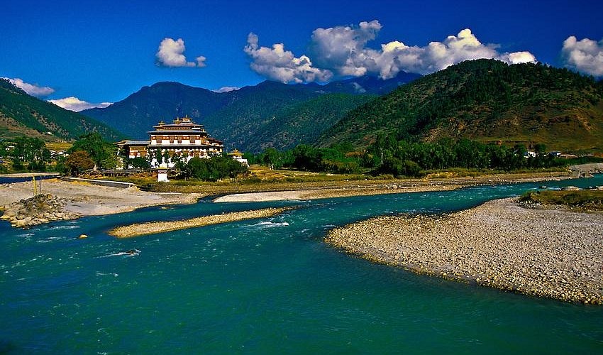 Bhutan Travel Guide 2026
